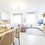 Nest Via Sassi Apartamento *
