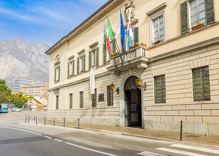 Nest Via Sassi Lecco